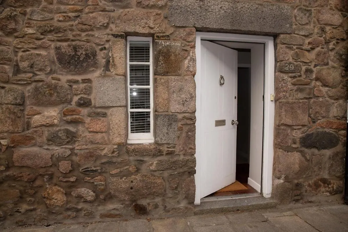 Tatil Evi Snow Cottage, Old Aberdeen, 3 Bedroom Luxury Birleşik Krallık